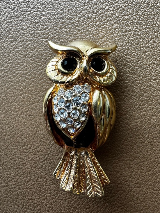 Swarovski Jewelry - Vintage Swarovski Crystal Owl Brooch Signed Swan Logo Gold Tone Pave Figural Pin